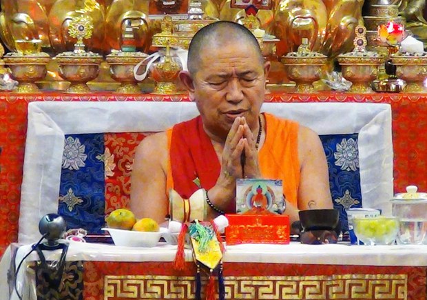 འབྲི་གུང་བཀའ་བརྒྱུད་རིང་ལུགས་ཀྱི་རྣལ་འབྱོར་བ་ཞིག་ཇི་ལྟར་ཆགས་པ། འབྲི་གུང་བཀའ་བརྒྱུད་རིང་ལུགས་ཀྱི་རྣལ་འབྱོར་བ་ཞིག་ཇི་ལྟར་ཆགས་པ།