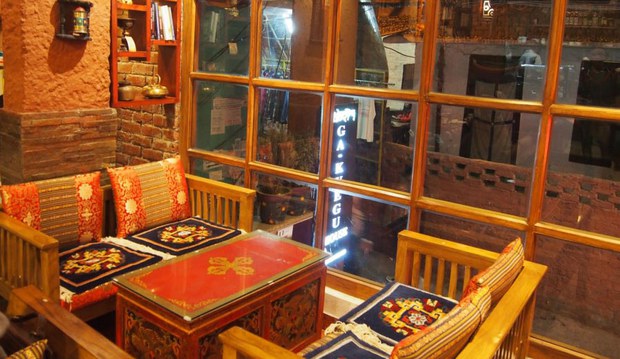 བསམ་ཡས་གླིང་ཚོང་ཁང་ད་ལྟའང་སྒོ་ཕྱེ་མི་འདུག བསམ་ཡས་གླིང་ཚོང་ཁང་ད་ལྟའང་སྒོ་ཕྱེ་མི་འདུག