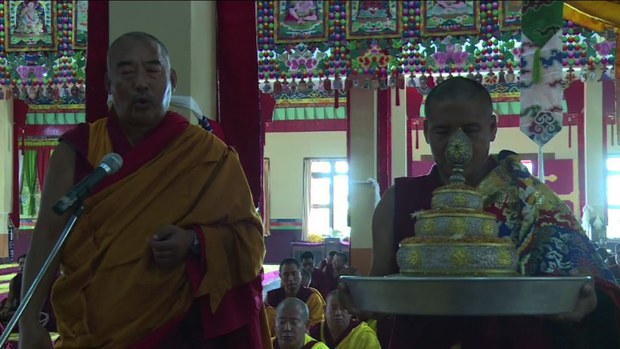 སེ་ར་ཆོས་སྒར་དུ་ཆོ་འཕྲུལ་སྨོན་ལམ་ཆེན་མོ།
