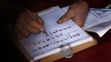 ཕ་སྐད་ནི་ཕྲུ་གུ་སོ་སོའི་ཁྱིམ་ཚང་ནང་སྦྱང་དགོས་ཀྱི་ཡོད།