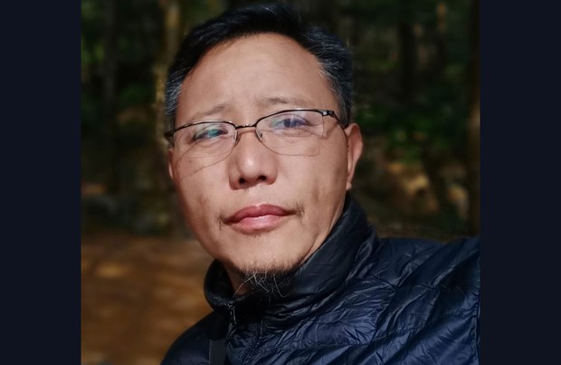 བོད་ཡིག་སློབ་ཚན་དྲ་ལམ་ཐོག་ཐད་བསྲིང་།