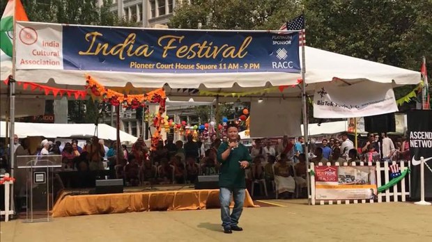 རྒྱ་གར་གཞུང་མང་ལ་ཐུགས་རྗེ་ཆེ་ཞུས་པ། རྒྱ་གར་གཞུང་མང་ལ་ཐུགས་རྗེ་ཆེ་ཞུས་པ།
