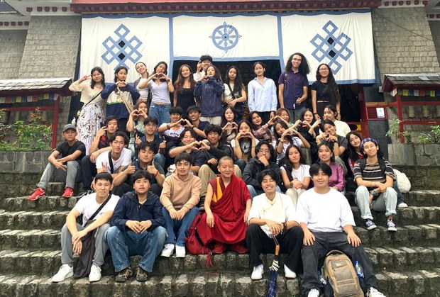 ས་རཱ་བོད་ཀྱི་མཐོ་རིམ་སློབ་གཉེར་ཁང་གི་གོ་སྒྲིག་འོག་དབྱར་ཁའི་ཟབ་སྦྱོང་།