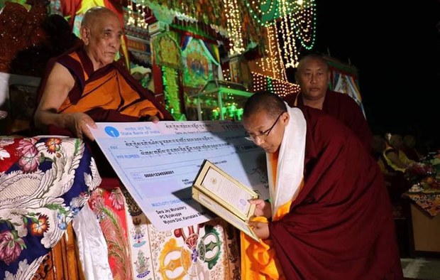 ཏོག་གསར་ནད་ཡམས་འདིར་ནང་ཆོས་དང་ཚན་རིག་ཟུང་སྦྲེལ་གྱི་ལྟ་ཕྱོགས། ཏོག་གསར་ནད་ཡམས་འདིར་ནང་ཆོས་དང་ཚན་རིག་ཟུང་སྦྲེལ་གྱི་ལྟ་ཕྱོགས།