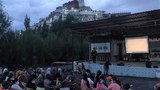 ལ་དགས་ཀྱི་རྒྱལ་ས་གླེ་ནས་དབུ་འཛུགས་ཀྱིས་མོན་རྟ་དབང་བར་གྱི་ལས་འགུལ།