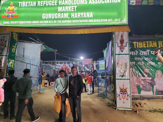 འདི་ལོ་རྒྱ་གར་ནང་དགུན་ཚོང་གཉེར་མཁན་ཚོར་ཚོང་དེ་ཙམ་ཡག་པོ་བྱུང་མི་འདུག
