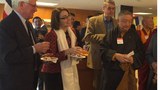 ཨ་རིའི་ཕྱི་སྲིད་ལྷན་ཁང་བོད་ཀྱི་ལོ་གསར་སྲུང་བརྩི།