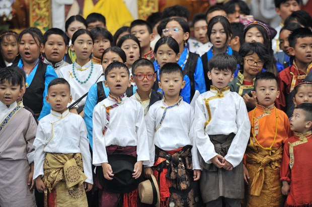 ཊོ་རོན་ཊོའི་གཟའ་མཇུག་བོད་ཡིག་སློབ་གྲྭ།