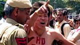 རྒྱ་གར་དུ་བོད་མི་ཚོས་རྒྱ་ནག་སྲིད་འཛིན་ལ་ངོ་རྒོལ།