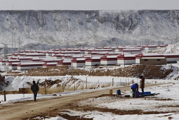 བོད་མི་གཅིག་ཁྲི་བདུན་སྟོང་ཙམ་གནས་སྤོ་གཏོང་གི་ཡོད་པ།