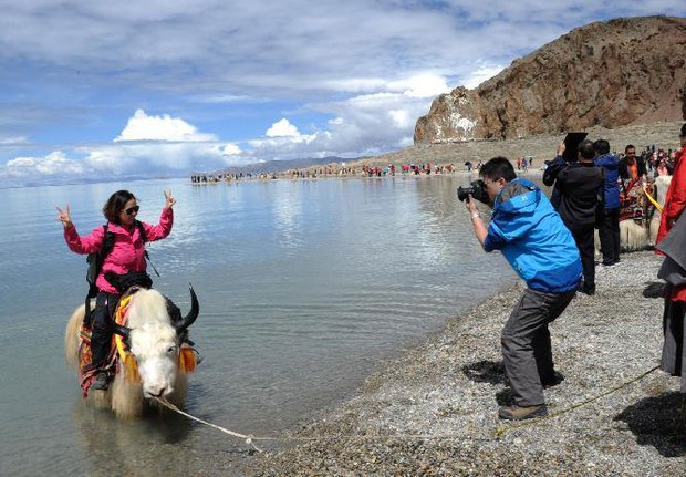 བོད་ནང་ཡུལ་སྐོར་སྤྲོ་འཆམ། བོད་ནང་ཡུལ་སྐོར་སྤྲོ་འཆམ།