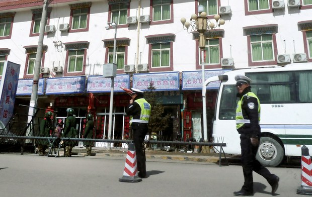 མདོ་སྨད་རྔ་བར་མི་འབོར་གྲངས་བཤེར། མདོ་སྨད་རྔ་བར་མི་འབོར་གྲངས་བཤེར།