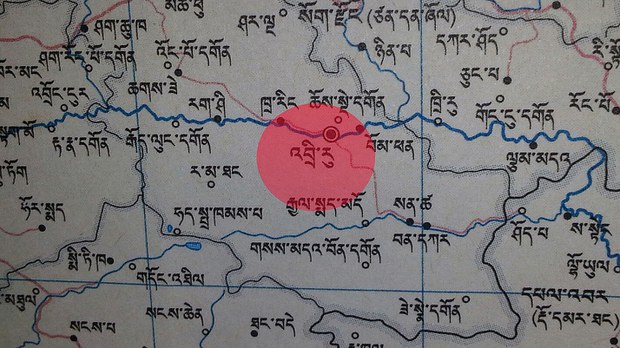 འབྲི་རུ་རྫོང་དུ་དགེ་འདུན་པའི་ཐོག་དམ་བསྒྲགས།
