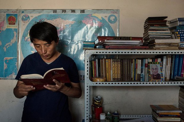 བཀྲ་ཤིས་དབང་ཕྱུག་ལགས་སུ་ཁྲིམས་བཤེར་བྱ་འཆར་ཡོད་པ། བཀྲ་ཤིས་དབང་ཕྱུག་ལགས་སུ་ཁྲིམས་བཤེར་བྱ་འཆར་ཡོད་པ།