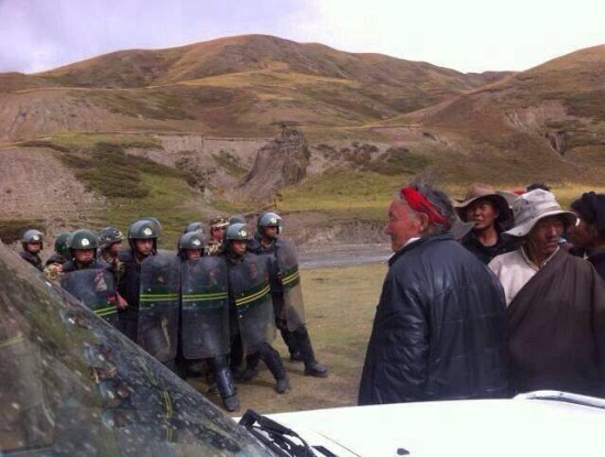 འབྲི་རུ་རྫོང་ནས་ནག་ཆུ་བར་རླངས་འཁོར་ཞིབ་བཤེར་ས་ཚུགས་མང་དུ་བཏང་བ། འབྲི་རུ་རྫོང་ནས་ནག་ཆུ་བར་རླངས་འཁོར་ཞིབ་བཤེར་ས་ཚུགས་མང་དུ་བཏང་བ།