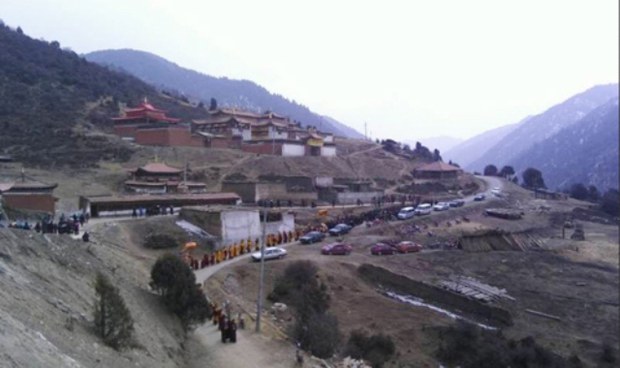 ཀན་ལྷོ་ཀླུ་ཆུའི་རྨོག་རུ་དགོན།