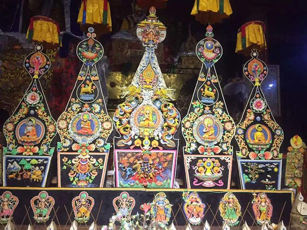 ཆོ་འཕྲུལ་ཟླ་བ་ཞེས་ཐོག་མར་མིང་བྱུང་སྟངས།
