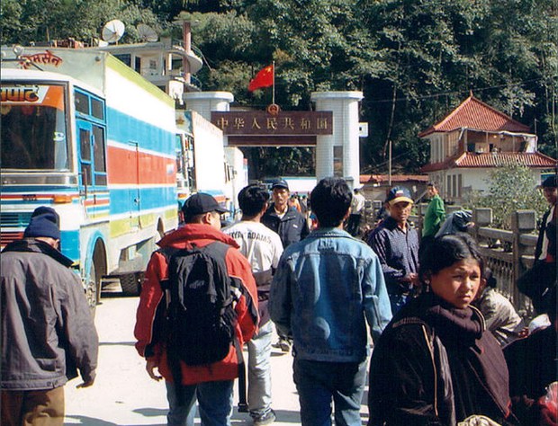 བོད་མི་བལ་ཡུལ་བརྒྱུད་ཡོང་མཁན་ཉུང་དུ་ཕྱིན་པ།