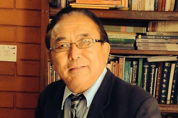 བོད་ཀྱི་ལ་སྟོད་ཁུལ་གྱི་སྤོ་རོང་རྗེ་དབོན་གྱི་ལོ་རྒྱུས་དང་གནས་སྟངས། བོད་ཀྱི་ལ་སྟོད་ཁུལ་གྱི་སྤོ་རོང་རྗེ་དབོན་གྱི་ལོ་རྒྱུས་དང་གནས་སྟངས།