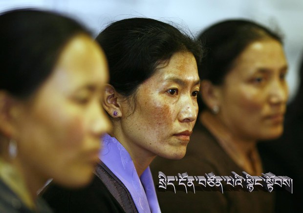 སྲིད་དོན་བཙོན་པའི་སྙིང་སྟོབས། སྲིད་དོན་བཙོན་པའི་སྙིང་སྟོབས།