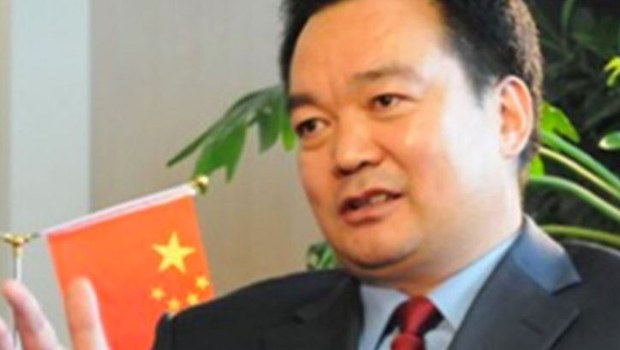 ཝང་ཅུན་ཀྲེང་ཉེ་ལམ་བོད་ལྗོངས་ཀྱི་ཉིང་ཁྲི་ཁུལ་དུ་སོང་འདུག