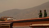 དཔའ་དམ་སོགས་མཚོན་ཆ་མེད་པ་བཟོས་པའི་རྒྱུ་རྐྱེན།