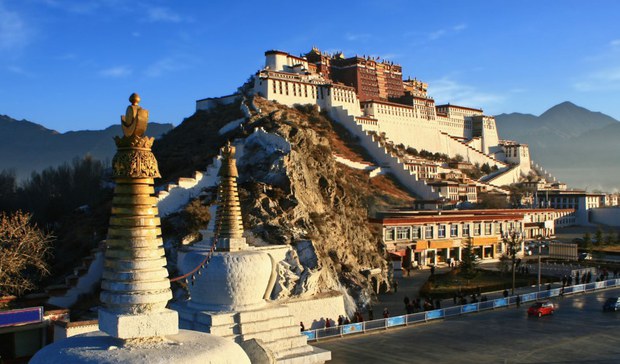 བོད་དང་འབྲེལ་ཆགས་ཆེ་བའི་རྒྱལ་ཁབ་ལྔའི་ནང་ཕྱི་ལོ་༢༠༢༡་ལོའི་ནང་བྱུང་བ་ཆེ་ཁག