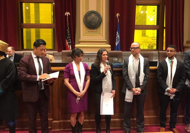 མི་ནི་ཡ་པོ་ལིས་གྲོང་ཁྱེར་ནས་སྙིང་རྗེའི་ཉིན་མོ་སྲུང་བརྩི་ཞུ་འཆར། མི་ནི་ཡ་པོ་ལིས་གྲོང་ཁྱེར་ནས་སྙིང་རྗེའི་ཉིན་མོ་སྲུང་བརྩི་ཞུ་འཆར།