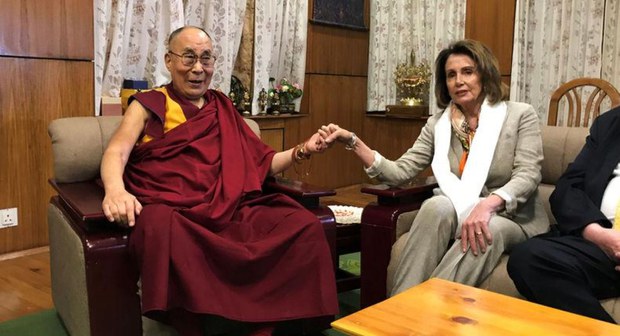 ལྕམ་ནེན་སི་པེ་ལོ་སི་མཆོག་གྲོས་ཚོགས་ཀྱི་དབུ་ཁྲིད་ཀྱི་ལས་སྣེ་ནས་དགོངས་ཞུ་གནང་ཡོད་པ།