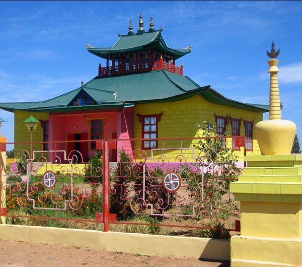 ཀལ་མི་ཀི་ཡ་རང་སྐྱོང་མངའ་ཁུལ། ཀལ་མི་ཀི་ཡ་རང་སྐྱོང་མངའ་ཁུལ།