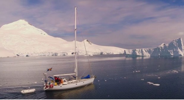 ཨན་ཊཱར་ཊི་ཀ་ Antarctica གླིང་ཆེན།