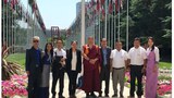 ›རྒྱལ་སྤྱིའི་འགྲོ་བ་མིའི་ཐོབ་ཐང་ལྷན་ཚོགས་ཐོག་བོད་དོན་གླེང་བ།