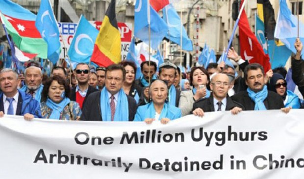 ཡུ་གུར་གྱི་ཚོགས་སྡེ་ཁག་གཉིས་ཀྱིས་རྒྱལ་སྤྱིའི་ནག་ཉེས་ཁྲིམས་ཁང་ལ་ཞུ་གཏུགས་བྱེད་པ། ཡུ་གུར་གྱི་ཚོགས་སྡེ་ཁག་གཉིས་ཀྱིས་རྒྱལ་སྤྱིའི་ནག་ཉེས་ཁྲིམས་ཁང་ལ་ཞུ་གཏུགས་བྱེད་པ།